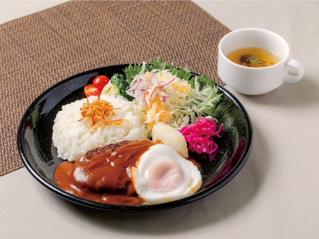 ゴルフ昼食【ロコモコ風プレートランチ】1,700円（2024.09）